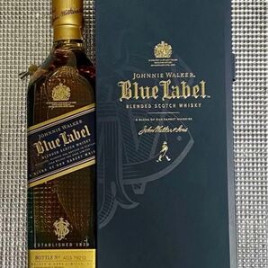 ジョニーウォーカーブルーラベル 700ml箱付き JOHNNIE WALKER ウイスキー