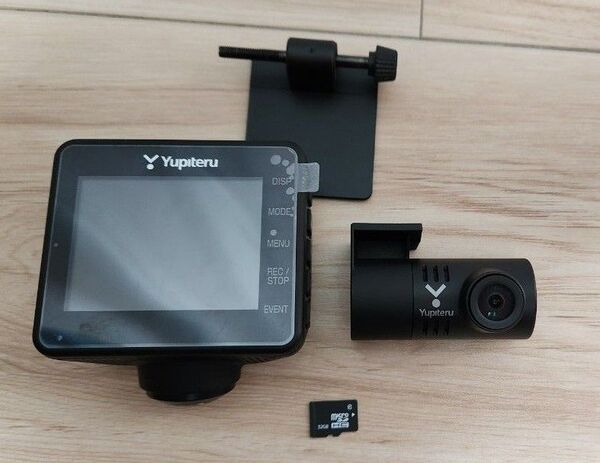 ユピテル Yupiteru ドライブレコーダー 全周囲360° 前後2カメラ marumie ドラレコ ZQ-31R 美品
