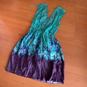 axara 38 ノースリーブ 花柄 総柄 ひざ丈 ドレス