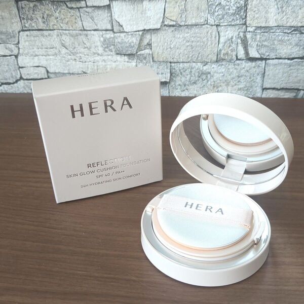 HERA リフレクション スキン グロウ クッションファンデーション 21N1