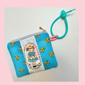 【2025 新作】ハンドメイド パッチdeカードケース マーガレット&ソフィ キルトゲイト パッチワーク ポーチ 花柄 ワンちゃん