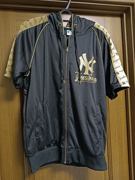 MLB ニューヨーク ヤンキース 半袖 パーカー ブラック&ゴールド グランジ ジャージ Lサイズ