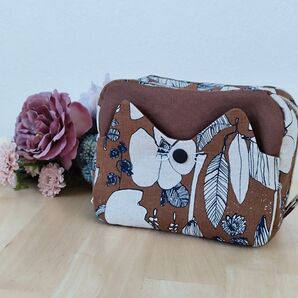 猫顔ポケットのファスナーポーチ アンティークフラワー柄 ハンドメイド