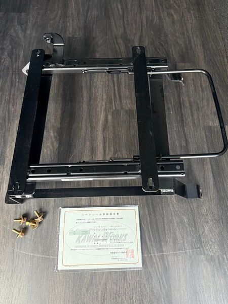 ジムニー JA22 カワイ製作所 シートレール 中古 RECARO