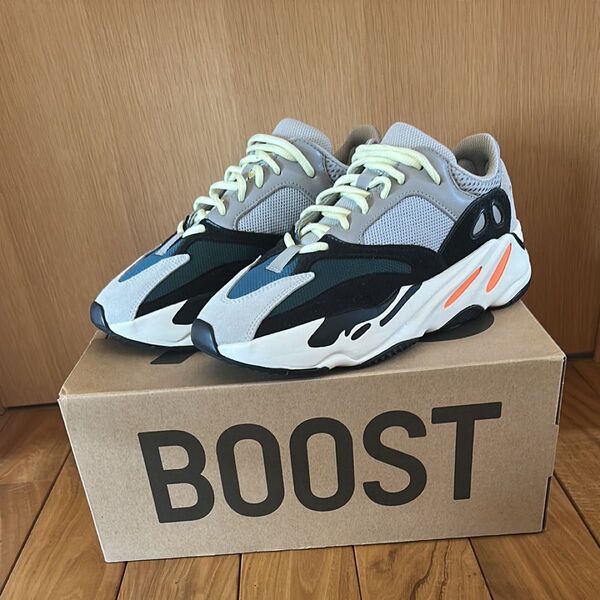 adidas YEEZY Boost 700 Wave Runner