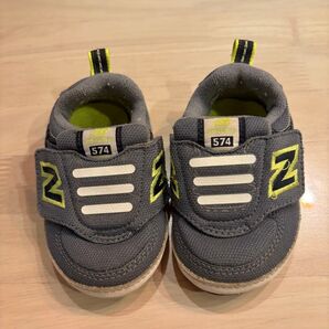 ニューバランス(New Balance)の靴12cm~の室内用ベビーシューズ