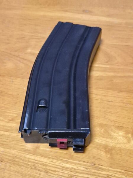 WE-TECH製M4用ガスブロマガジン