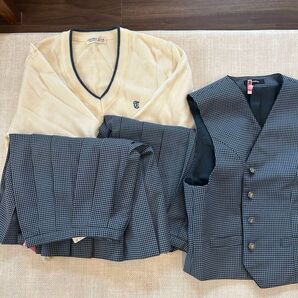 【9月25日より出品再開】高校制服
