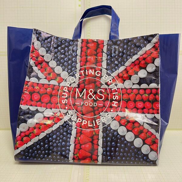 英国スーパーM&S ビニール製エコバッグ ユニオンジャック柄