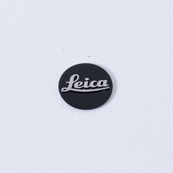Leica 交換用ロゴバッジ 黒 M11、M10、Q3、Q2、など10mm径用