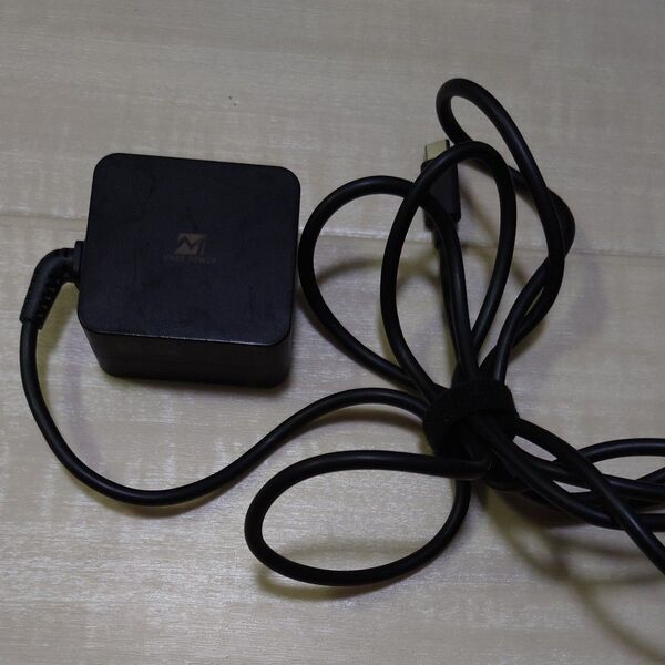 MASS POWER製 E065-1C200325FU 65W パワーデリバリー/急速充電器