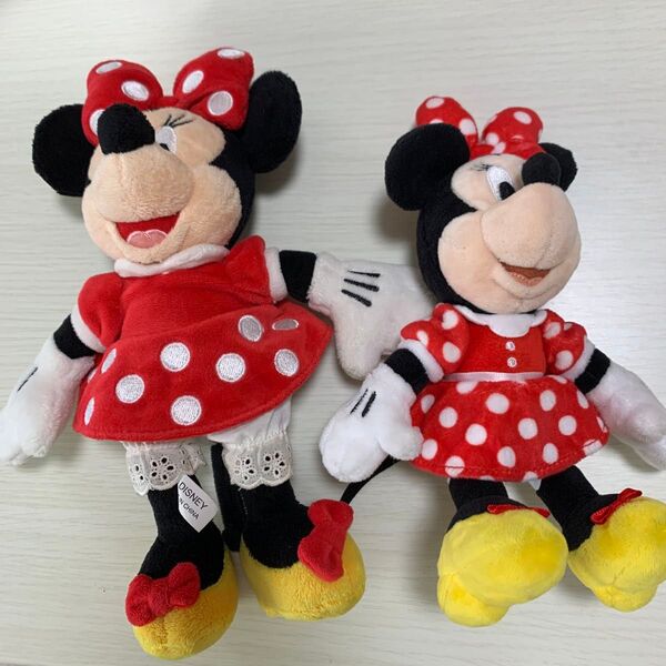 ディズニーシー ミニーちゃん♪ ぬいぐるみ とバッチ