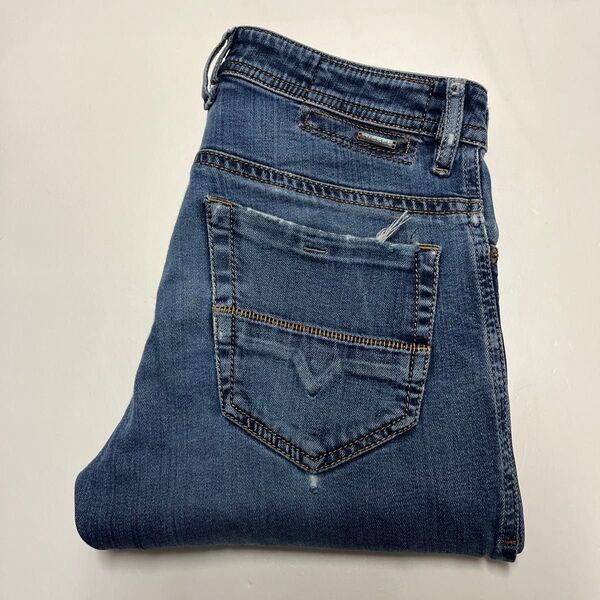 DIESEL ディーゼル THOMMER 084BU スリムスキニー ストレッチジーンズ デニムパンツ W30 L32
