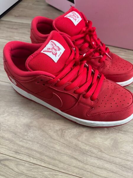 Nike SB Dunk Low × Girls Don't Cry