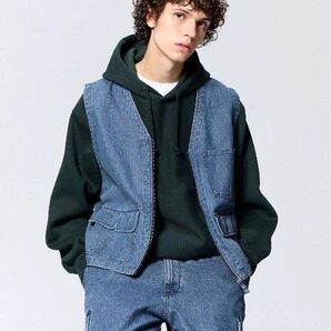 【新品タグ付き】【50%OFF】GU デニムベスト Lサイズ ブルー【未使用】