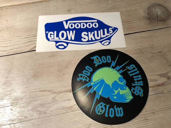 VOODOO GLOW SKULLS ステッカー/シール 2枚セット★サイズ白 縦6.6 横13 黒 直径10.2★