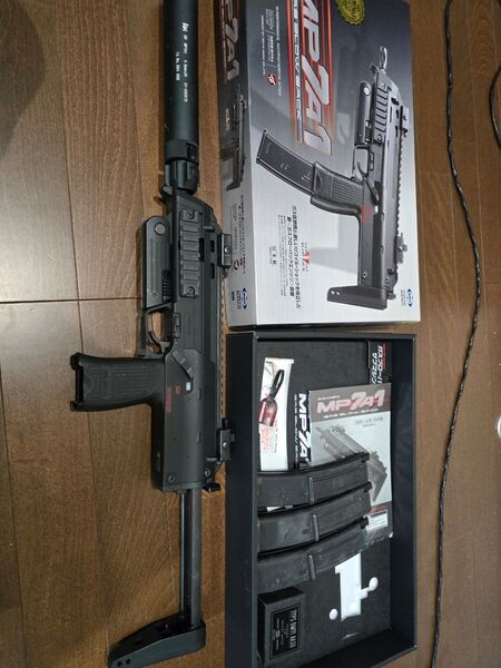 MP7A1 GBB 東京マルイ サプレッサー付き