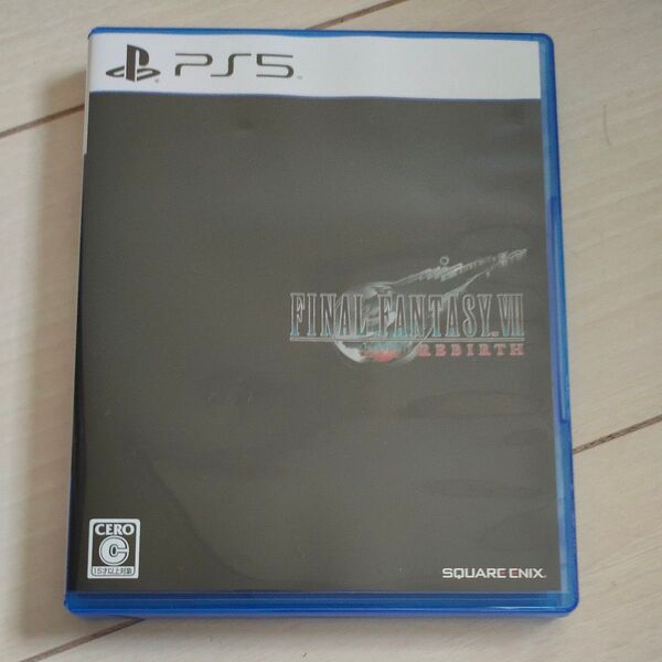 【PS5】 ファイナルPS5用ソフト ファイナルファンタジーVII リバース 初期ロットレーベル逆 中古美品
