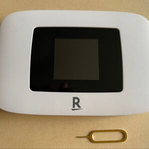 Rakuten WiFi Pocket Platinum モバイルルーター ポケットWi-Fi