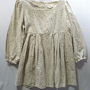 【スタディオクリップ】麻100%★優しいリネンお花柄ボリュームブラウス★春夏秋 チュニック 袖 フレア ボリュームスリーブ ネック