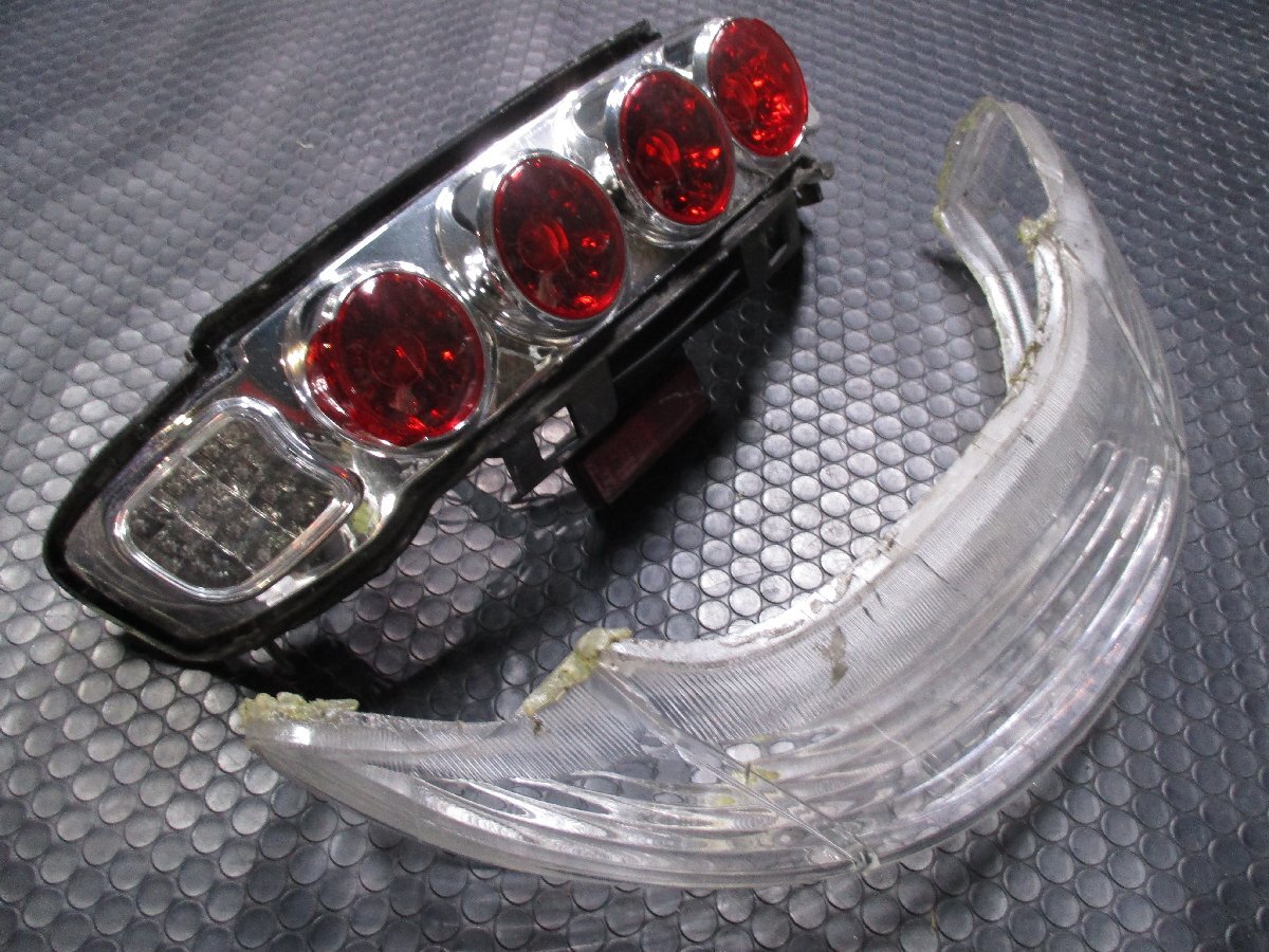 マジェスティ LEDテールらんぷ マジェスティ LED テールランプ - カスタムバイクパーツ・バイク