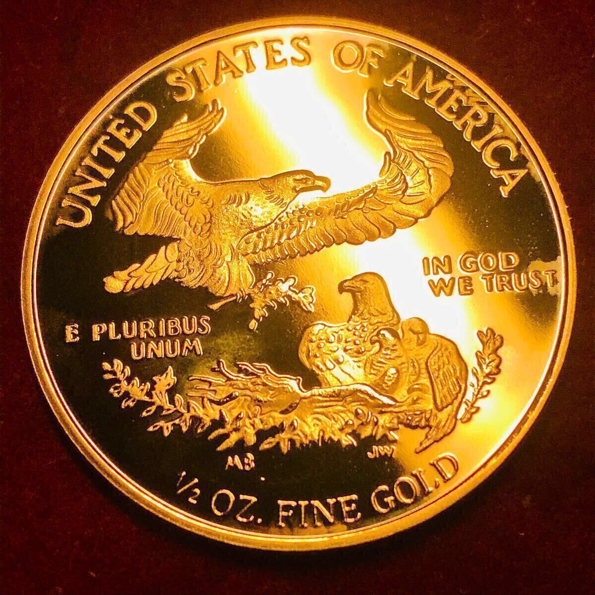 A363  アメリカ　　2024年 自由の女神　大型金貨　カプセル付き A363 アメリカ2024年 自由の女神大型金貨カプセル付き