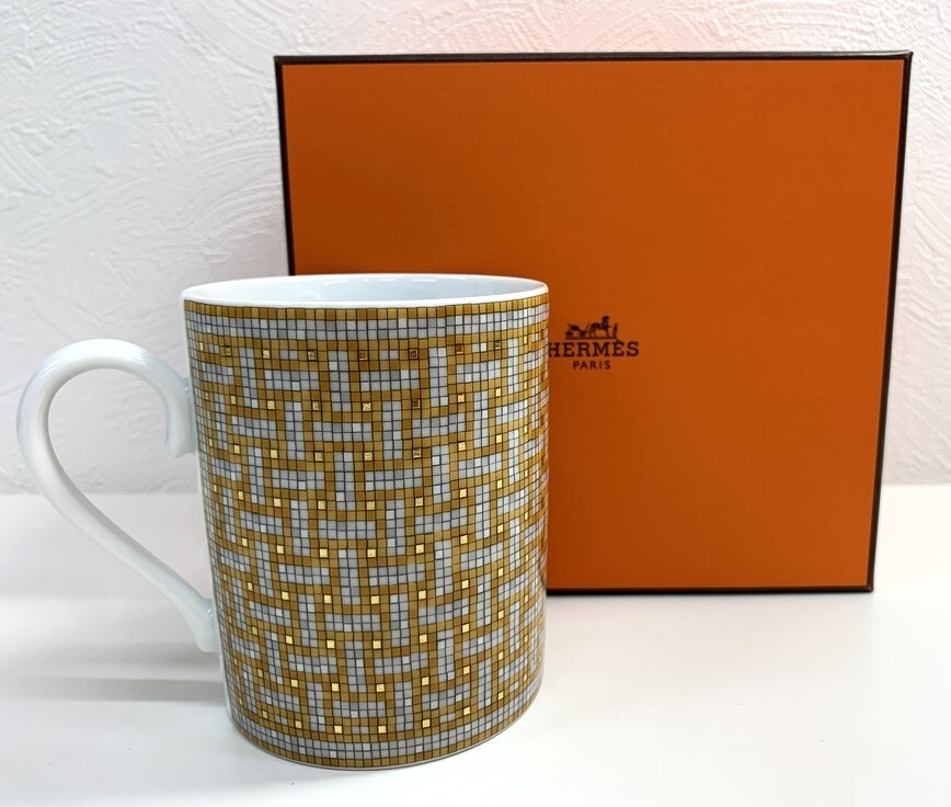 エルメス マグカップ シルエット HERMES 箱付 美品 HERMES (エルメス) マグカップ H・DECO｜トレファクONLINE