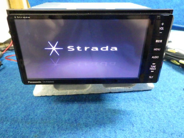 Panasonic CN-R300WD カーナビ strada 美品 即決☆PANASONIC ストラーダ カーナビ CN-R300WDカーオーディオ