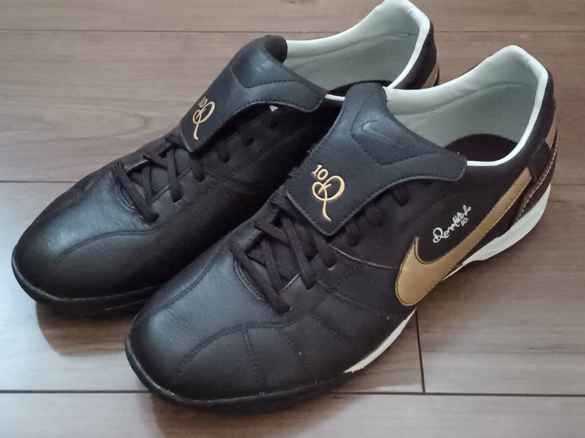 2025年最新】Yahoo!オークション -ナイキ ティエンポ フットサル