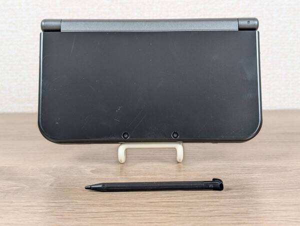 【良品・動作確認済み】New Nintendo 3DS LL メタリックブラック 本体 液晶保護フィルム付 任天堂 すぐ遊べる ポータブルゲーム機