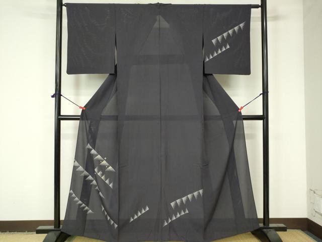 D383 夏着物　訪問着　荒波　銀駒刺繍　黒地　絽　正絹　未使用極美品 D383 夏着物 訪問着 荒波 銀駒刺繍 黒地 絽 正絹 未使用極美品