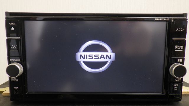 車載用ナビ MM317D-W 日産純正 Yahoo!オークション - NISSAN 日産純正 7インチ ワイド メモリー