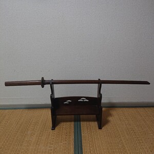 江戸後期 ? 明治期 希少な 革鍔付き 木刀 刻印あり ☆ 木剣 木太刀 bokken kendo samurai 侍 剣道 剣術 古武道 江戸 刀 刀剣 サムライ