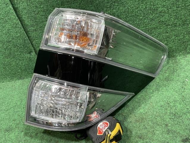 ヴェルファイア20系左右ライト テールランプ 58-29 58-35 送料込み】ヴェルファイア 20 純正 テールランプ 右 KOITO 58-29