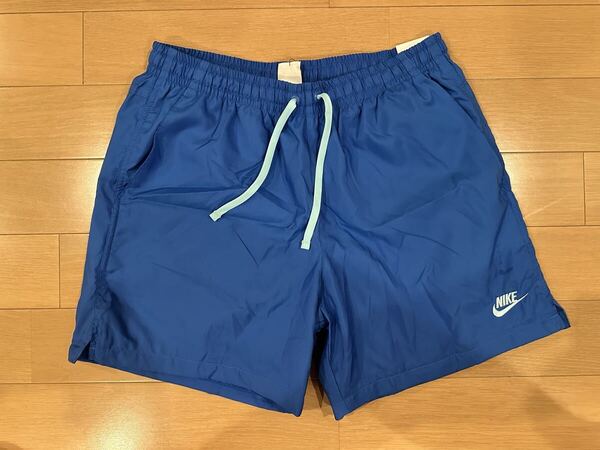 美品 使用頻度少 NIKE ナイキ 水陸両用 Lサイズ ショートパンツ ウーブン フロー ハーフパンツ 水着 メンズ 青 ブルー 春夏 送料無料