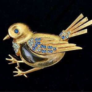 804 TRIFARI ★ 青い瞳 金色の小鳥 ジェリーベリー ピン ★ トリファリ ヴィンテージ コスチュームジュエリー ヴィンテージ