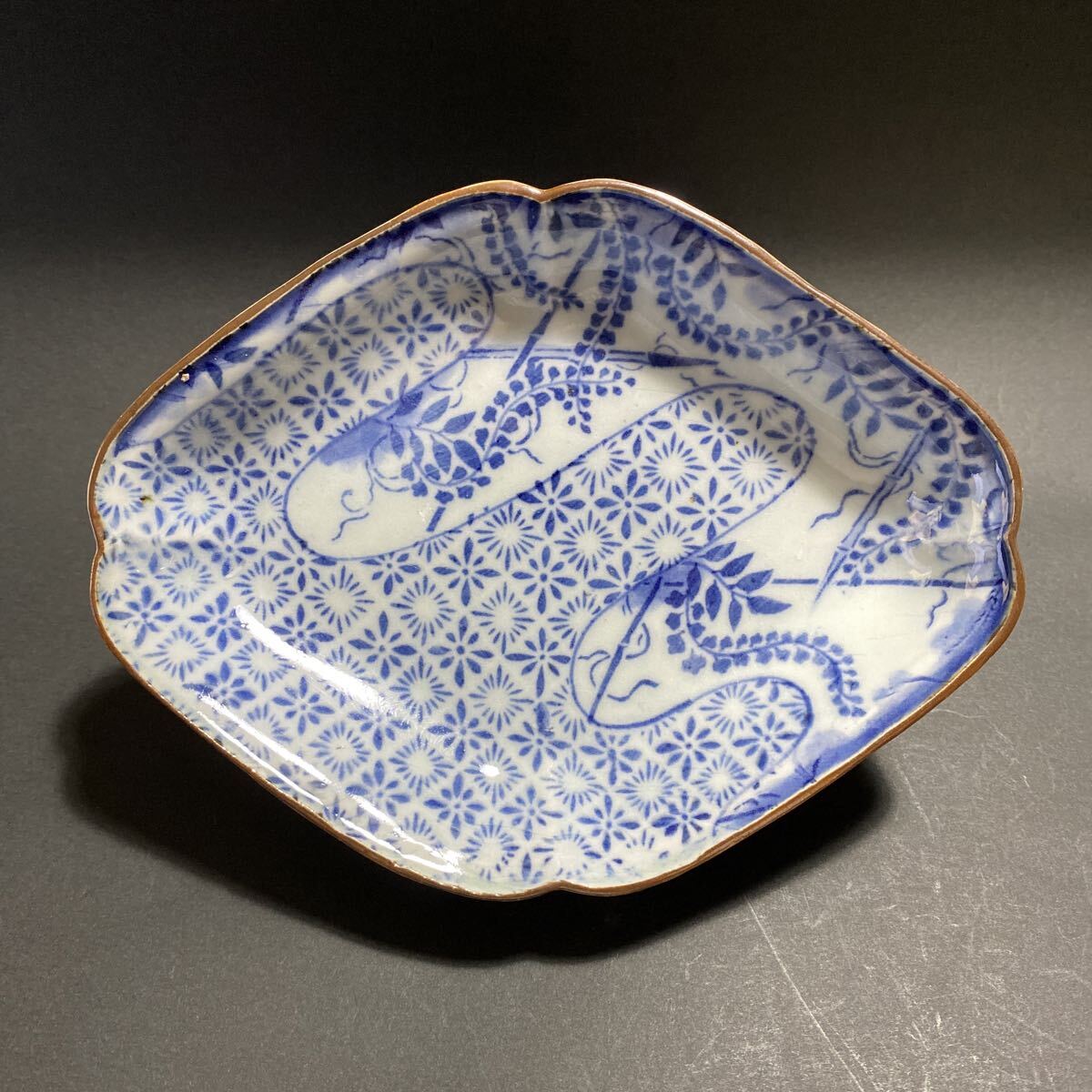 小皿■花紋四角白磁3枚 江戸期 角皿 古美術 時代物 骨董品■ 2025年最新】Yahoo!オークション -江戸時代 皿の中古品・新品