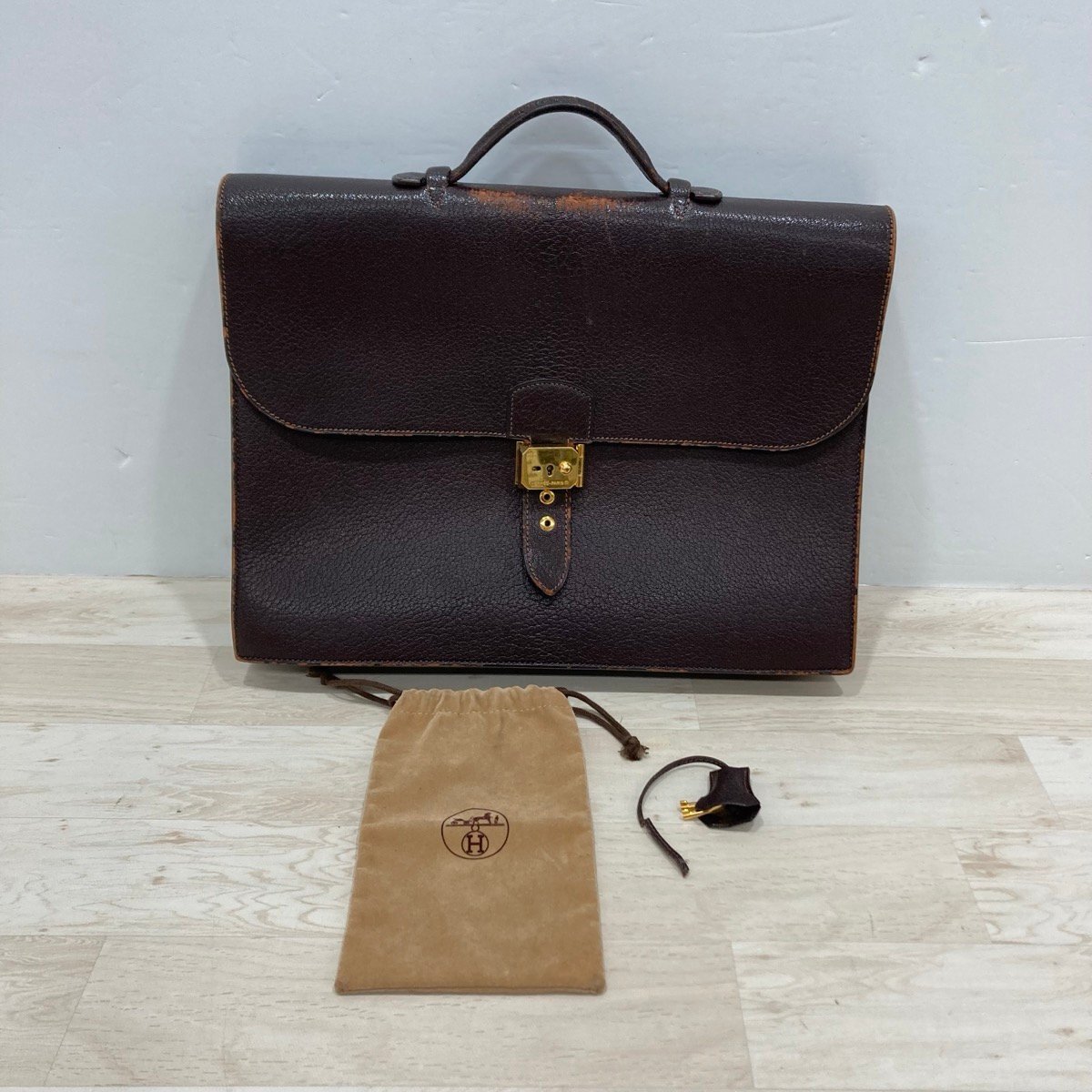 美品◇エルメス サックアデペッシュ38 ブリーフケース 本革 レザー ブラック 中古】 エルメス ◇ サック ア デペッシュ 38 ボックスカーフ