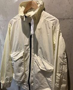 一点のみ入荷 新品 ASPESI アスペシ ジャンパー サイズL ルーマニア製 春にぴったり 撥水加工
