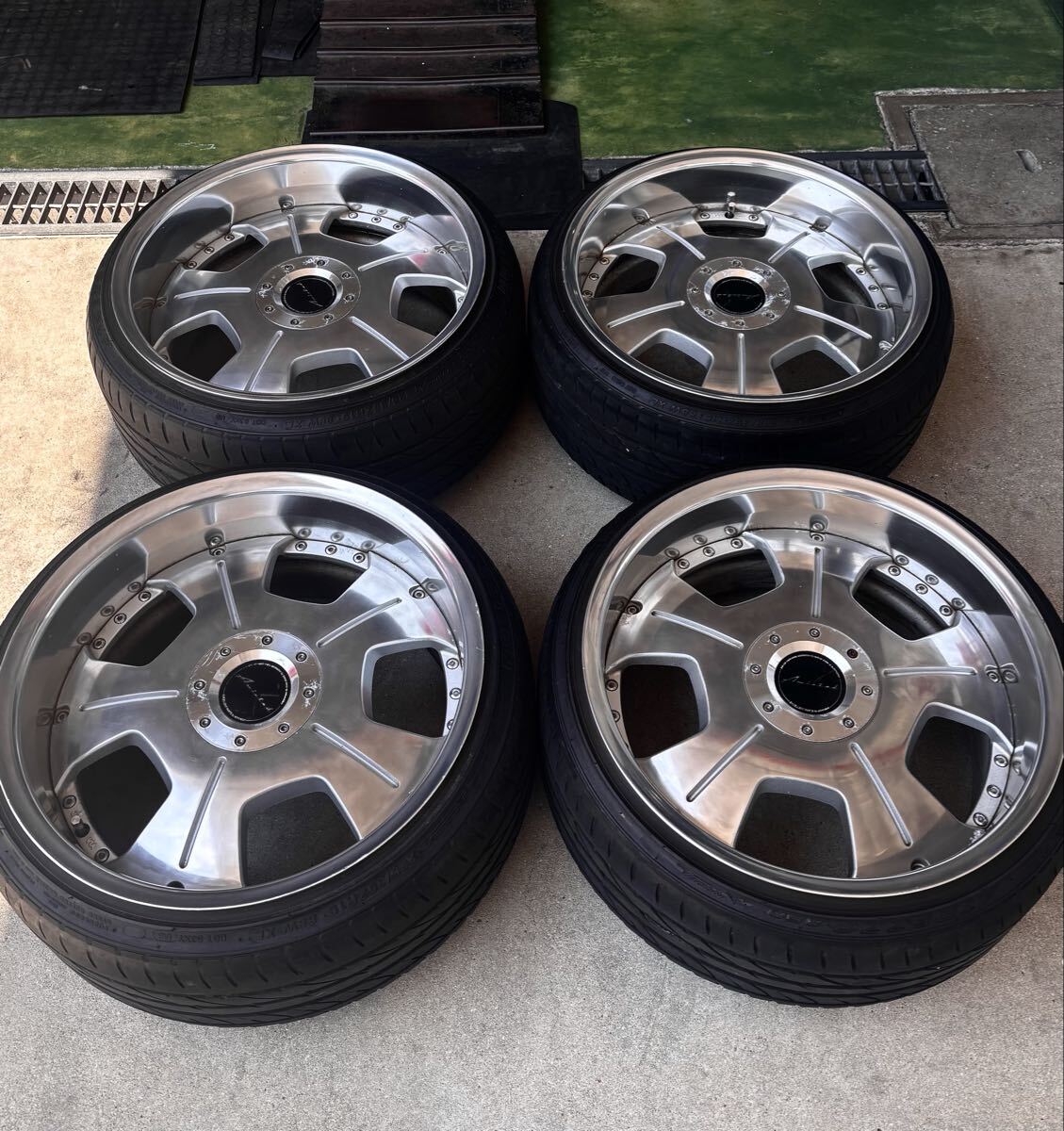 work ユーロライン 19インチ 9.5j通し タイヤ・ホイールセット Yahoo!オークション - WORK ユーロライン 19インチ 8.5J+32 9.5J