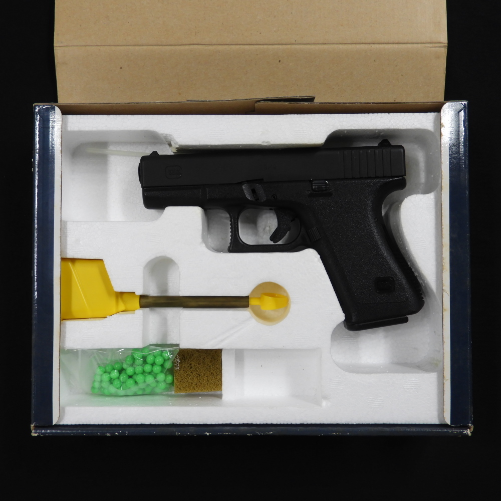 MGC GLOK19ガスブローバックガン レーザーポインター付 ジャンク 2025年最新】mgc glock 19の人気アイテム - メルカリ