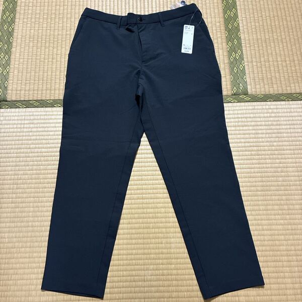 ②新品 GU ジーユー ドライストレッチアンクルトラウザーCL ブラック XL