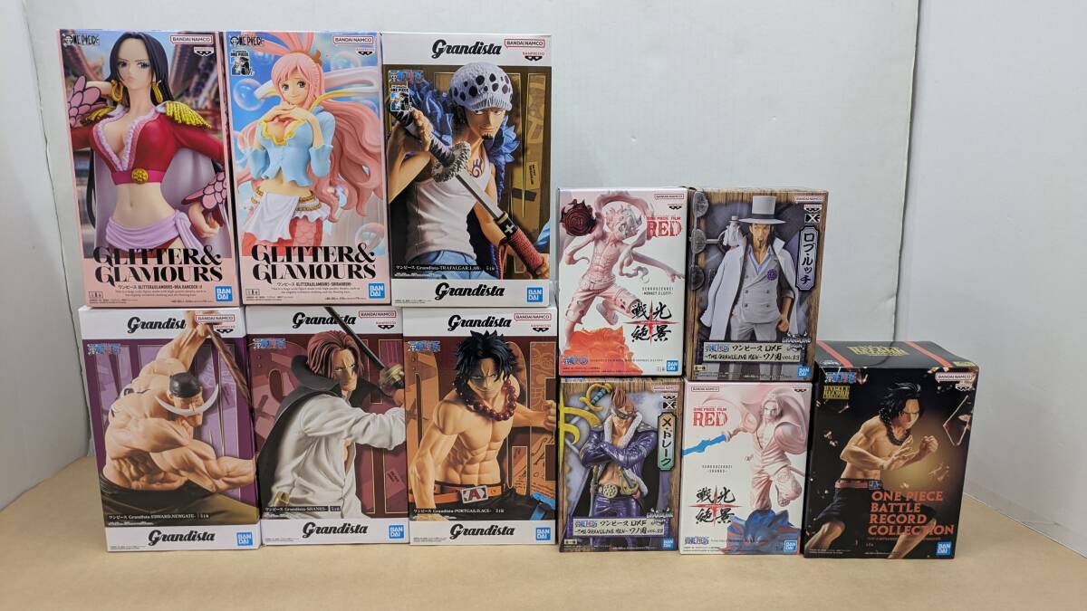 ワンピースフィギュアまとめ売り　8点 ルームライト　スピーカー Yahoo!オークション -「ワンピース ルームライト」の落札相場