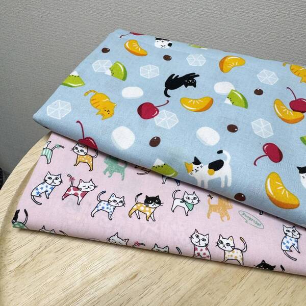 【ラスト1セット】フルーツあんみつ猫柄ブルー×猫柄ピンク★シーチングとTCブロード各108cm幅×50cm生地セット布はぎれ