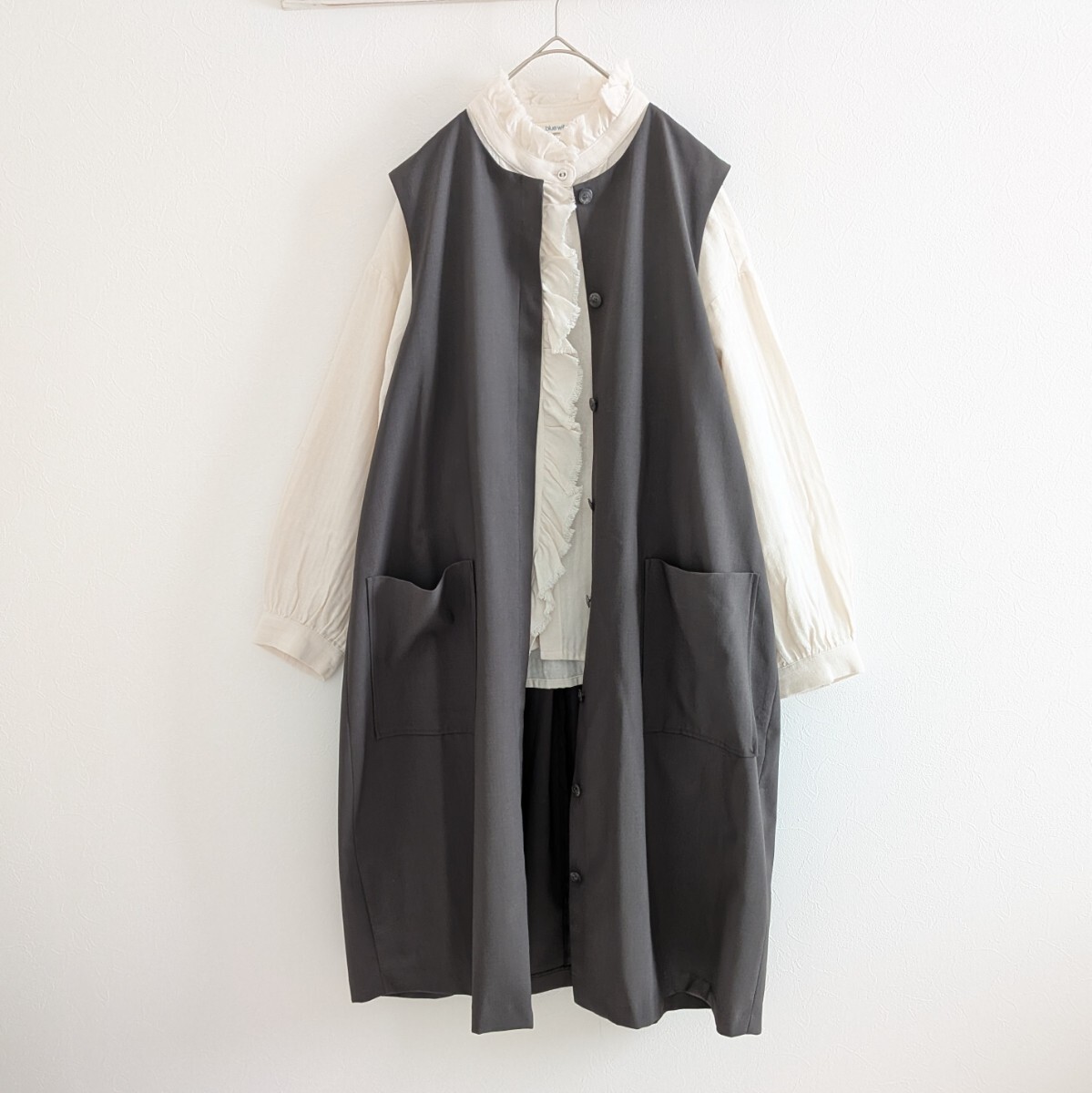 【美品】amaca アマカ リネンライクストレッチ ジレ ロングジレ ネイビー 美品】amaca アマカ リネンライクストレッチ ジレ ロングジレ