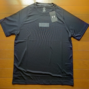 アンダーアーマー 半袖 Tシャツ Sサイズ ブラック タグ付き 定価3850円 黒 速乾 スポーツ 運動 ジム トレーニング y10946-1-HZ1