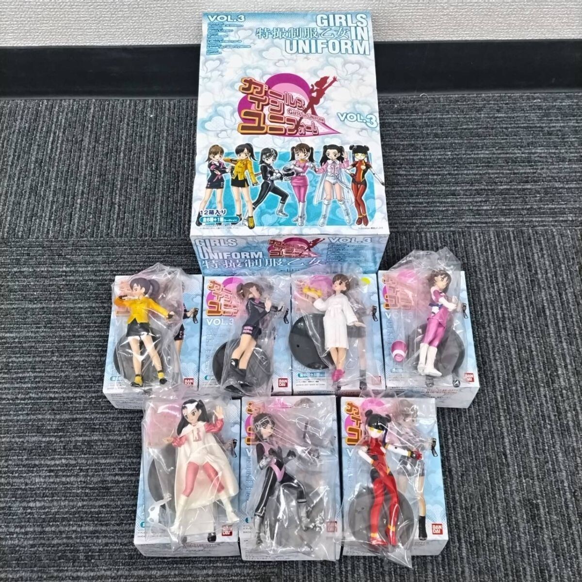 ガールズ・イン・ユニフォーム 戦隊&仮面ライダーまとめ売り Yahoo!オークション -「ガールズインユニフォーム」の落札相場