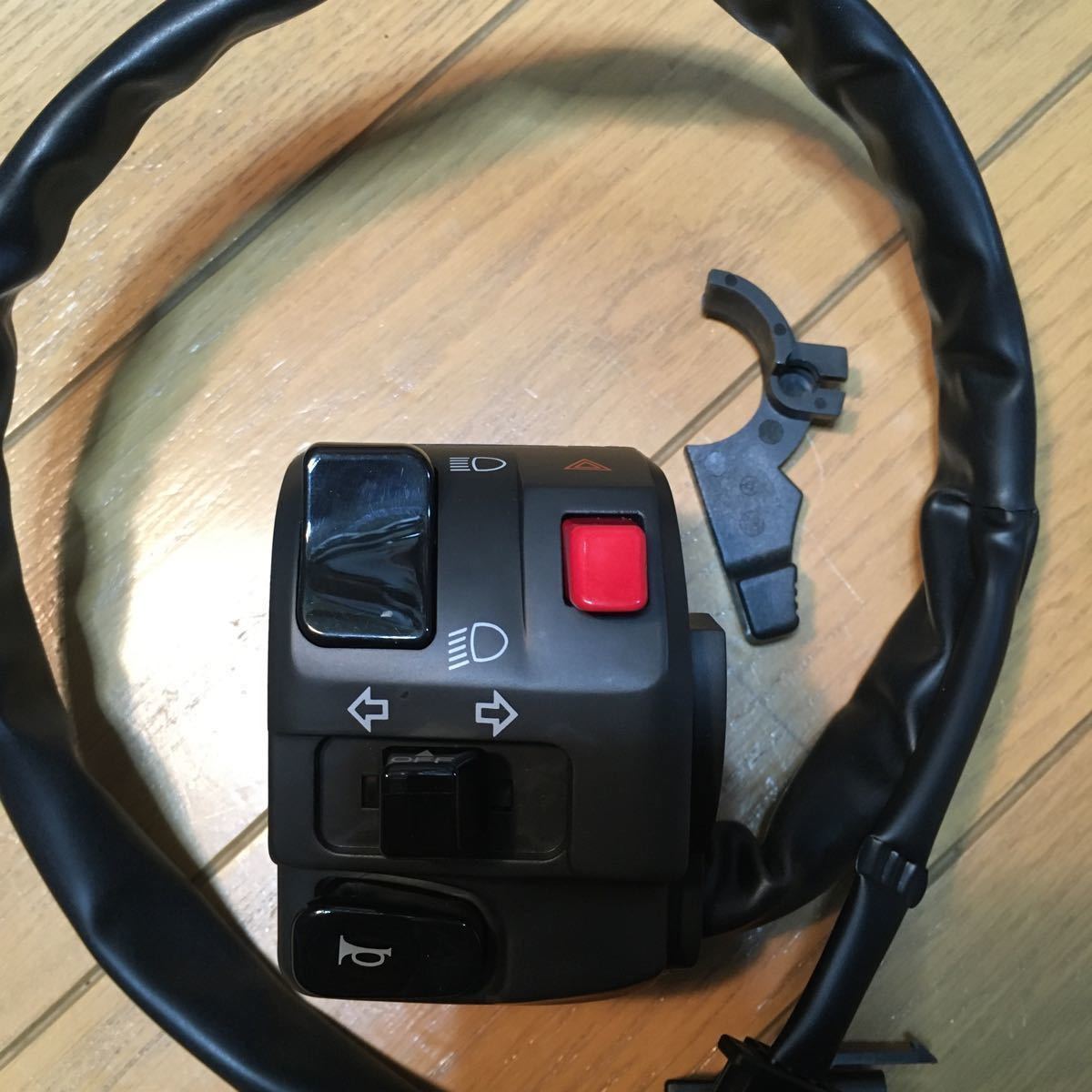 2025年最新】Yahoo!オークション -gpz900r 左スイッチの中古品