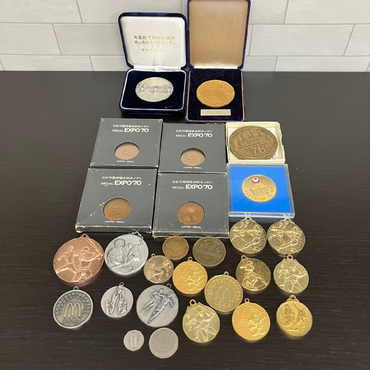 Yahoo!オークション -「expo70メダル」の落札相場・落札価格