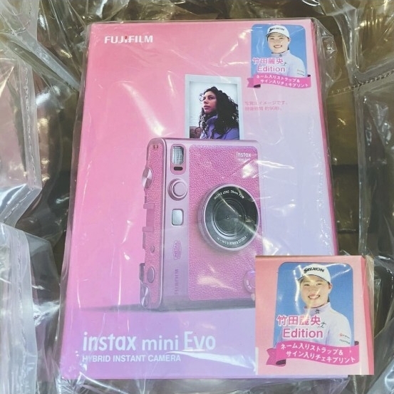 Yahoo!オークション -「instax mini evo ピンク」の落札相場